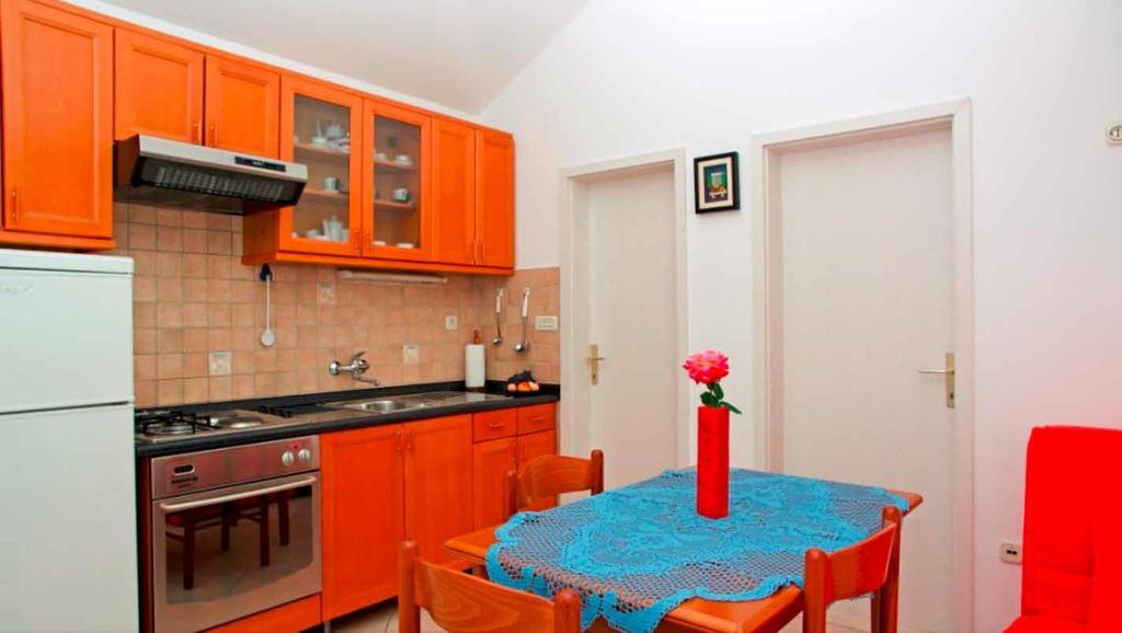 Apartments Ivic بول المظهر الخارجي الصورة
