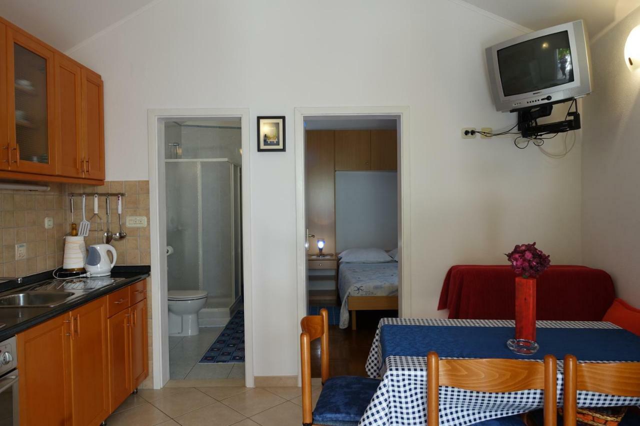 Apartments Ivic بول الغرفة الصورة
